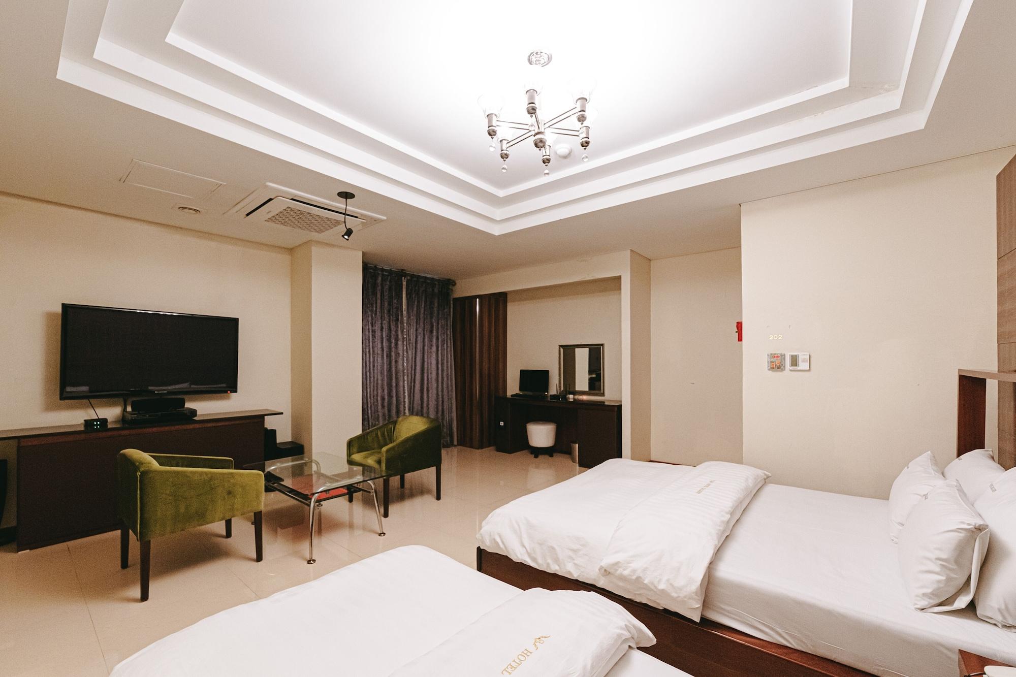 Gallery Tourist Hotel Tongyeong Eksteriør billede