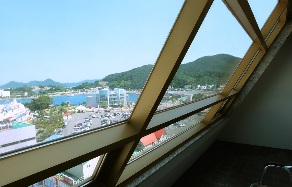 Gallery Tourist Hotel Tongyeong Eksteriør billede