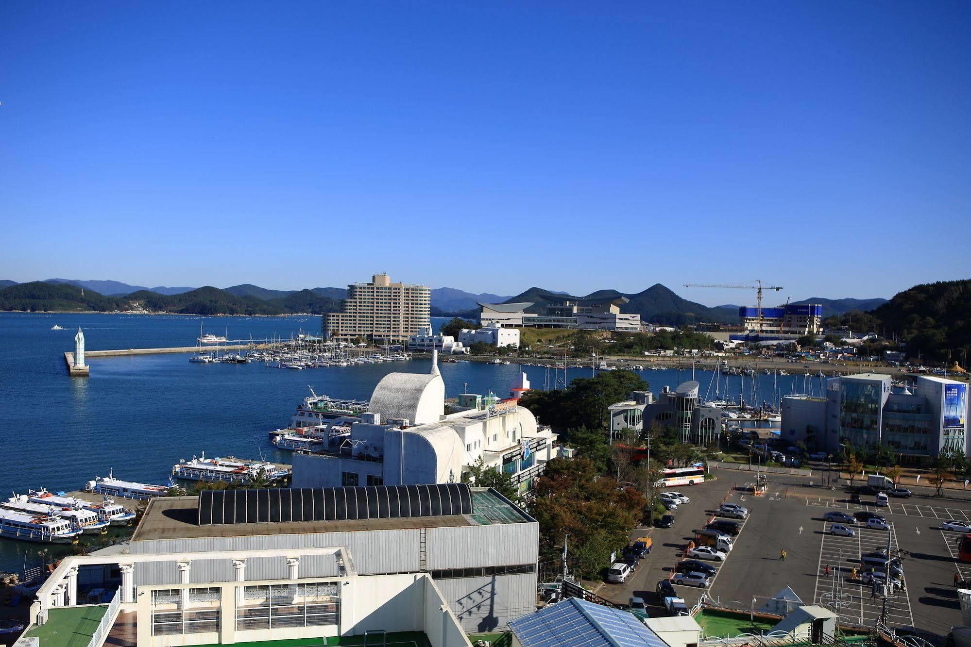 Gallery Tourist Hotel Tongyeong Eksteriør billede